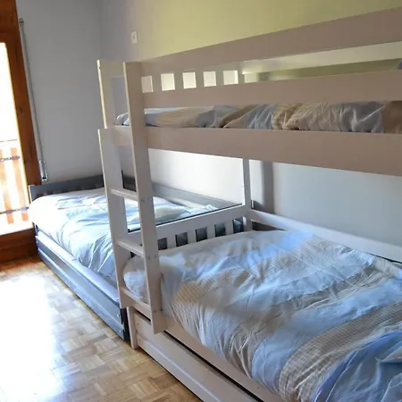 Apartment Amplio Con Piscina En