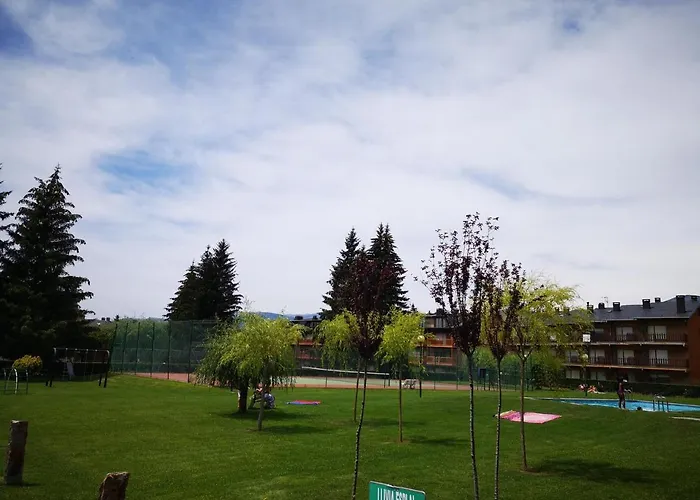 Apartman Amplio Con Piscina En Llivia